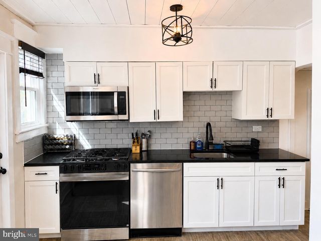 115 DILL AVE, Collingswood, NJ 08108