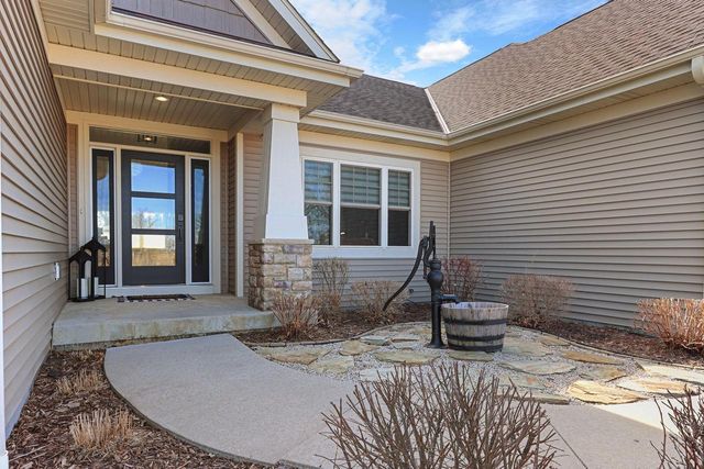 21229 Plank ROAD, Kansasville, WI 53139