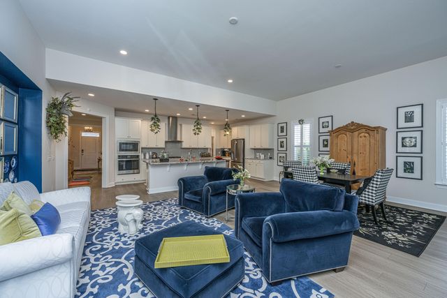 3066 Cross Vine Lane, Summerville, SC 29483