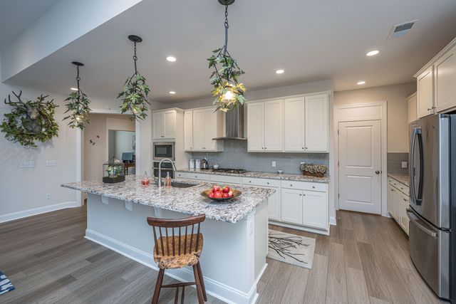 3066 Cross Vine Lane, Summerville, SC 29483