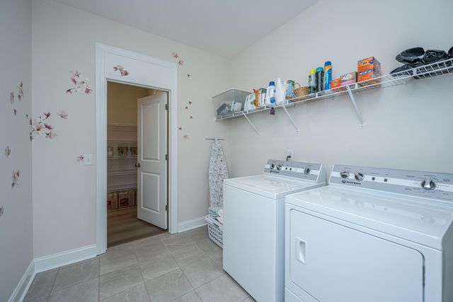 3066 Cross Vine Lane, Summerville, SC 29483