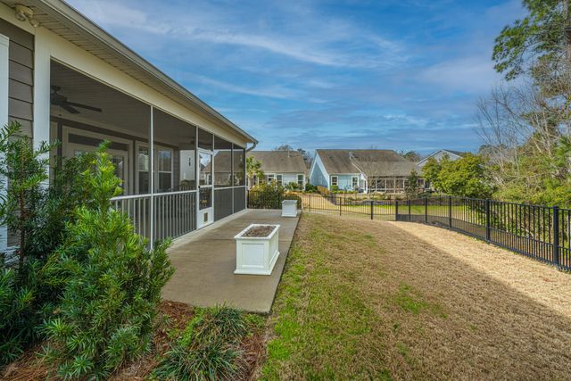 3066 Cross Vine Lane, Summerville, SC 29483