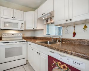 5171 W Oakland Park Blvd 106, Lauderdale Lakes, FL 33313
