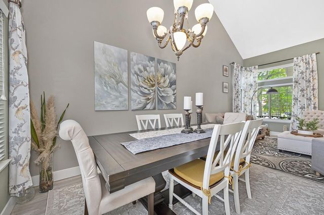 8443 Lost River Ct, Antelope, CA 95843