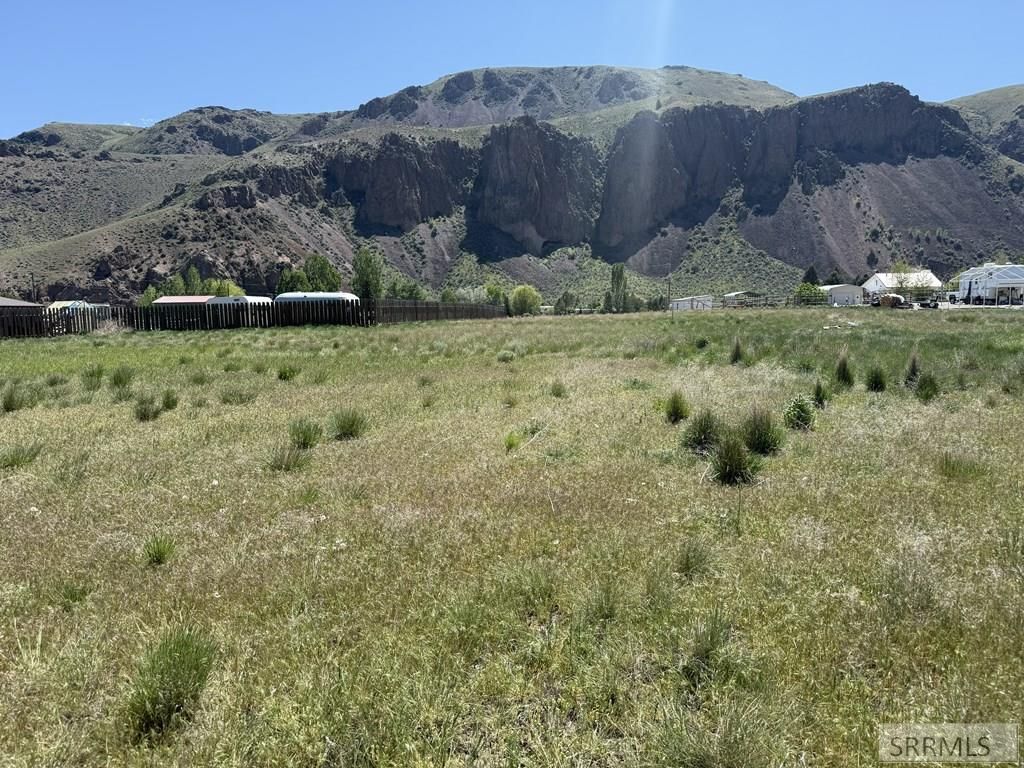 Image 2 of property listing at TBD Quail Road, Salmon, ID 83467