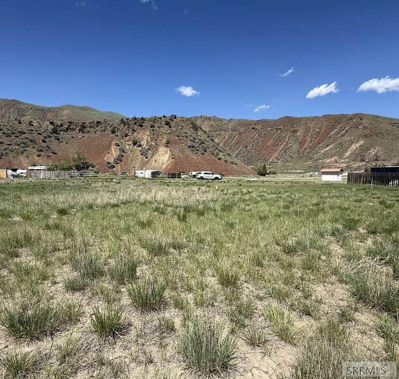 Image 5 of property listing at TBD Quail Road, Salmon, ID 83467