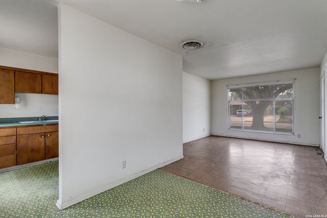 3615 WOODVILLE DR, San Antonio, TX 78223