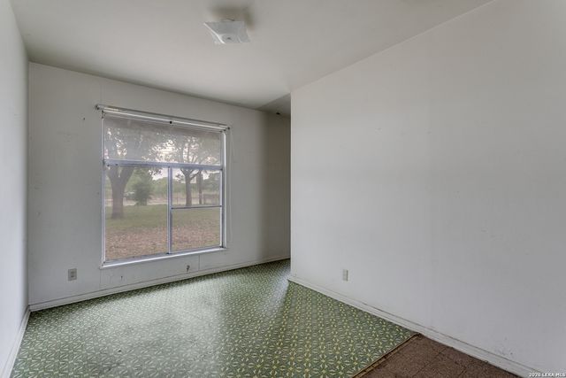 3615 WOODVILLE DR, San Antonio, TX 78223