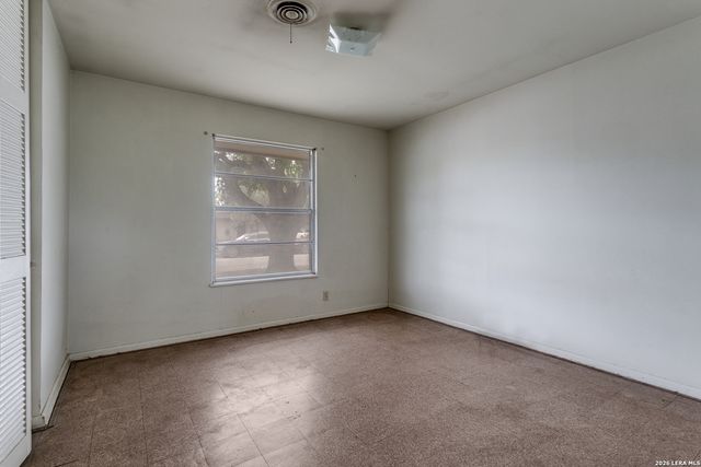 3615 WOODVILLE DR, San Antonio, TX 78223