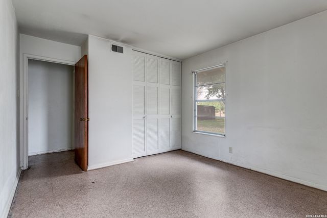 3615 WOODVILLE DR, San Antonio, TX 78223