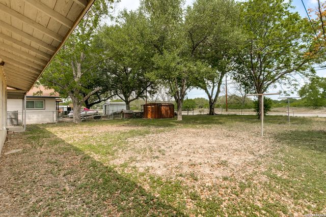 3615 WOODVILLE DR, San Antonio, TX 78223