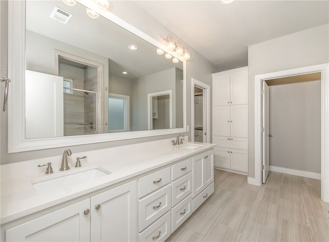 4016 Oak Meadow Grove Circle, College Station, TX 77845