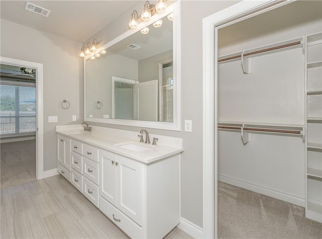 4016 Oak Meadow Grove Circle, College Station, TX 77845