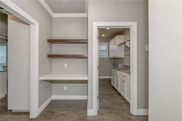 4016 Oak Meadow Grove Circle, College Station, TX 77845