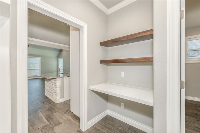 4016 Oak Meadow Grove Circle, College Station, TX 77845