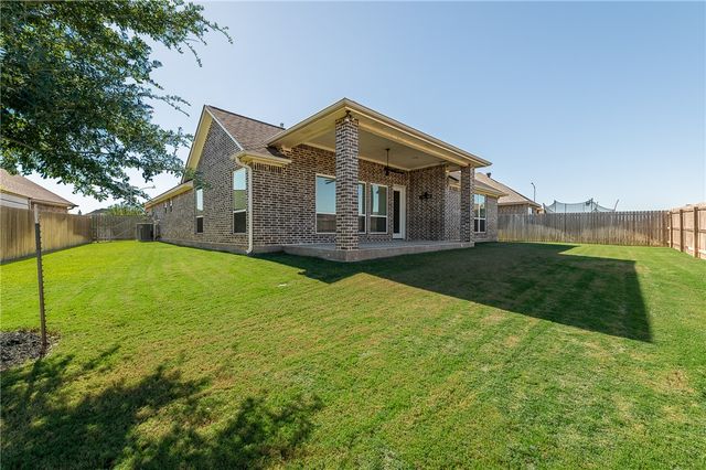 4016 Oak Meadow Grove Circle, College Station, TX 77845