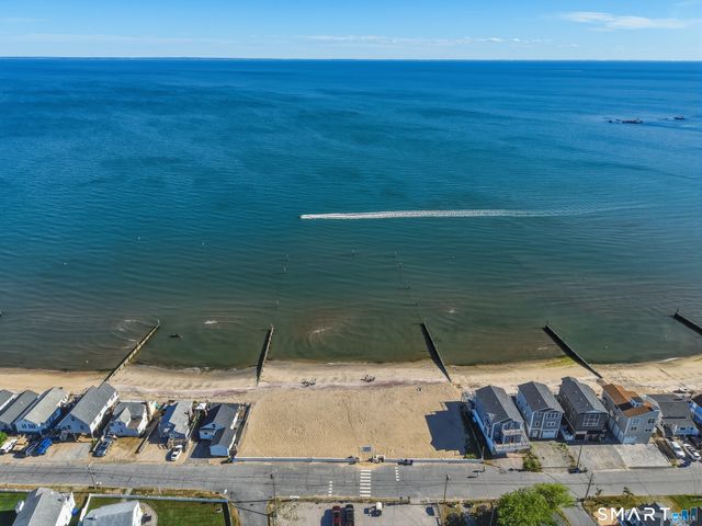 52 Chalker Beach Road, Old Saybrook, CT 06475