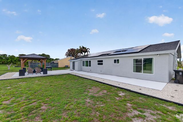 264 SW Cherryhill Road, Port St. Lucie, Port St Lucie, FL 34953