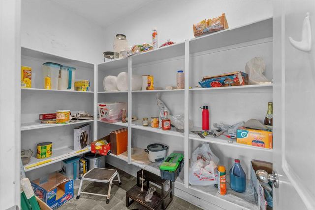 750 Green Court, Perris, CA 92571