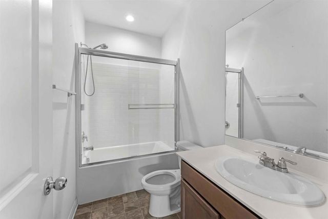 750 Green Court, Perris, CA 92571