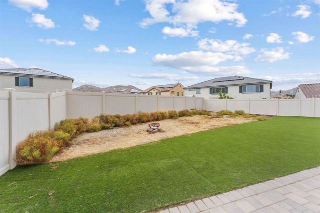 750 Green Court, Perris, CA 92571