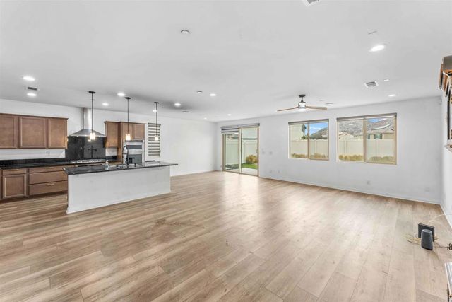 750 Green Court, Perris, CA 92571