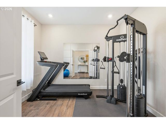 2059 Se 176TH Ave, Portland, OR 97233