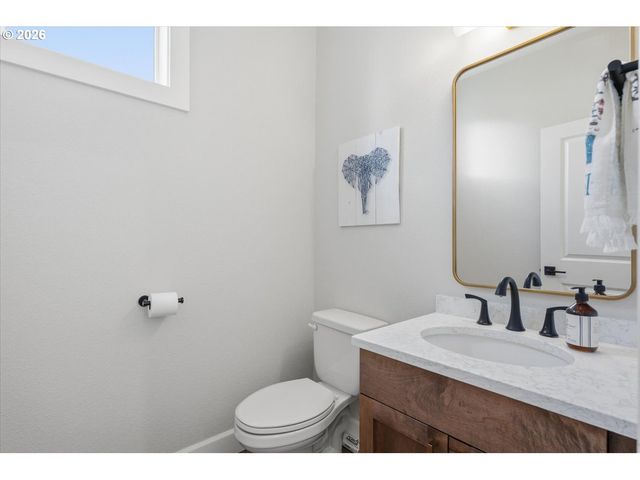 2059 Se 176TH Ave, Portland, OR 97233