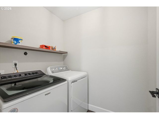 2059 Se 176TH Ave, Portland, OR 97233