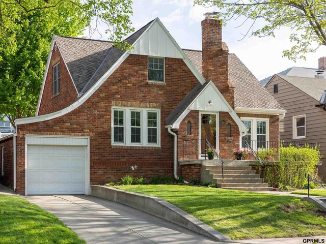 6014 Poppleton Avenue, Omaha, NE 68106