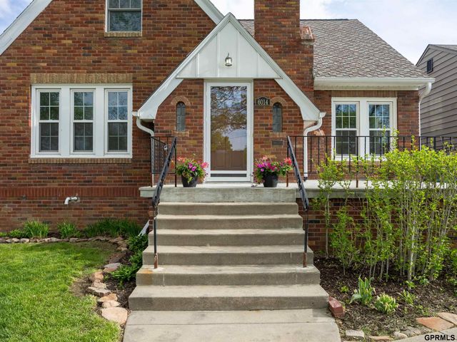 6014 Poppleton Avenue, Omaha, NE 68106
