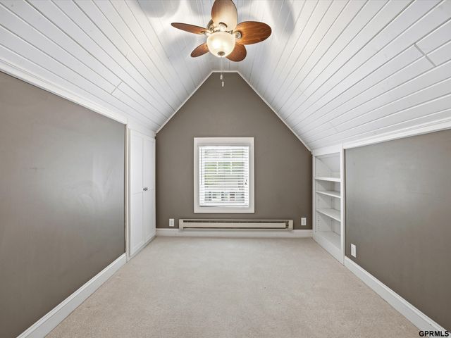 6014 Poppleton Avenue, Omaha, NE 68106