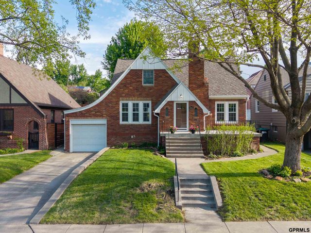 6014 Poppleton Avenue, Omaha, NE 68106
