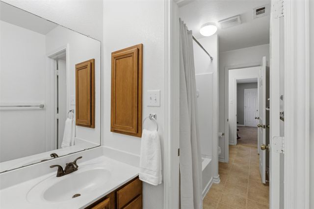 118 Breakaway RD, Cedar Park, TX 78613