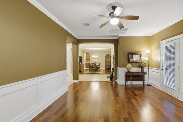 118 Breakaway RD, Cedar Park, TX 78613