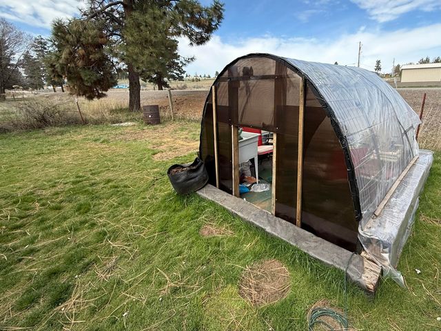 2383 Blue Pool Way, Chiloquin, OR 97624