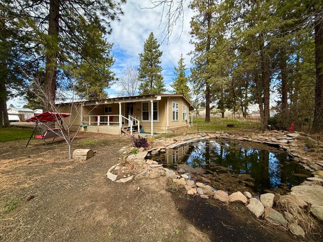 2383 Blue Pool Way, Chiloquin, OR 97624