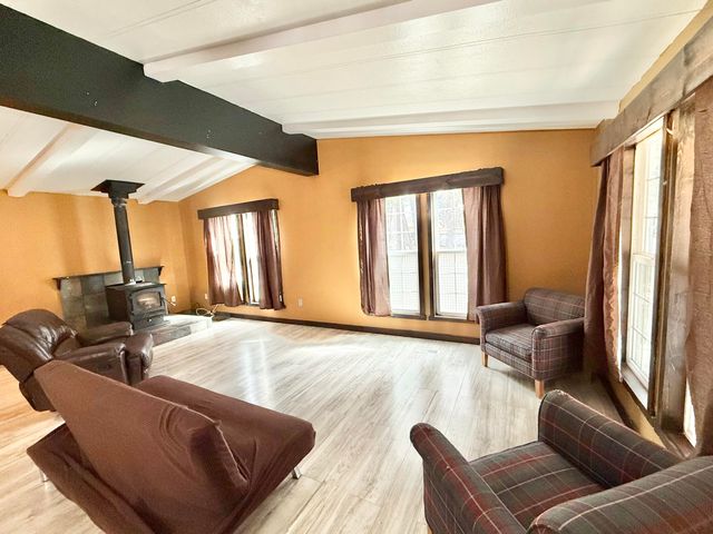 2383 Blue Pool Way, Chiloquin, OR 97624