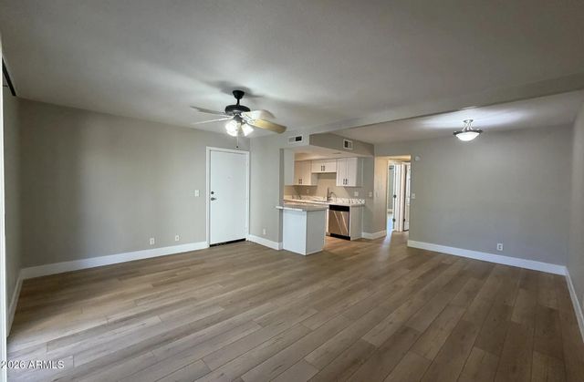 740 W ELM Street 162, Phoenix, AZ 85013