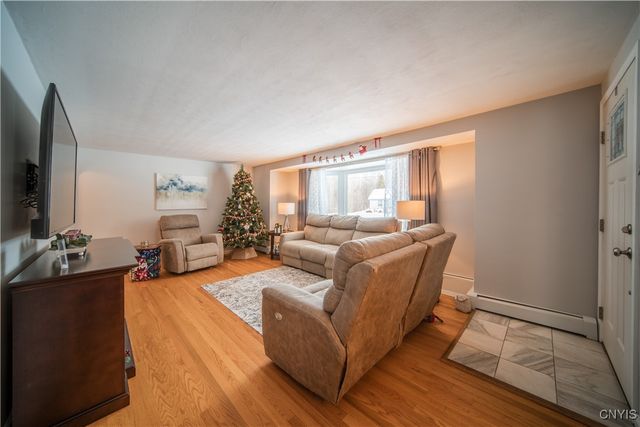 132 Duerr Road, Salina, NY 13090