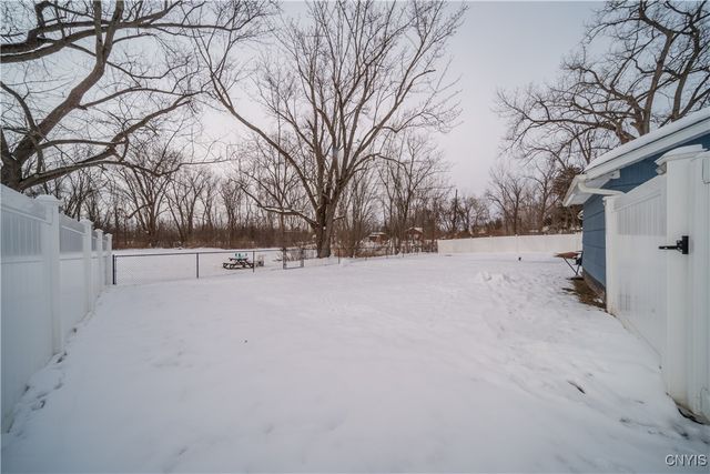 132 Duerr Road, Salina, NY 13090