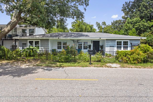 930 22nd Street, Gulfport, MS 39501