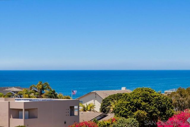 5065 67 Los Robles Dr., Carlsbad, CA 92008