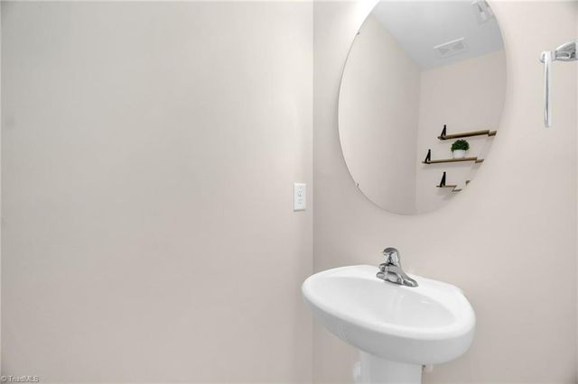 3859 Copperfield Court, High Point, NC 27265