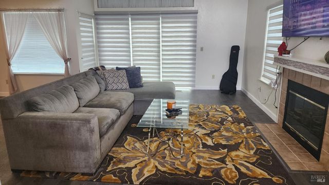 921 Marietta Ct, Fairfield, CA 94534