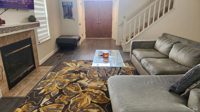 921 Marietta Ct, Fairfield, CA 94534