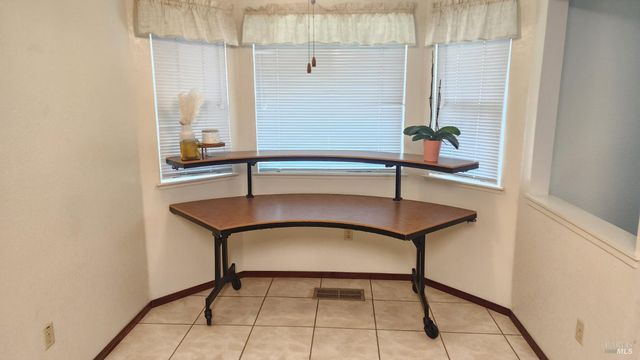 921 Marietta Ct, Fairfield, CA 94534