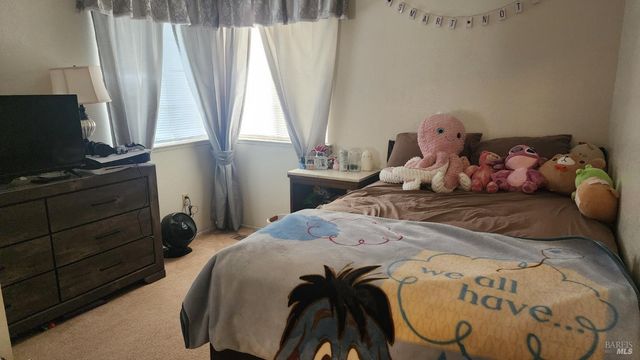 921 Marietta Ct, Fairfield, CA 94534