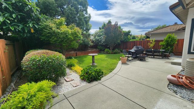 921 Marietta Ct, Fairfield, CA 94534