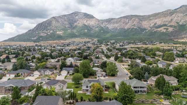 869 E 3350 N, North Ogden, UT 84414